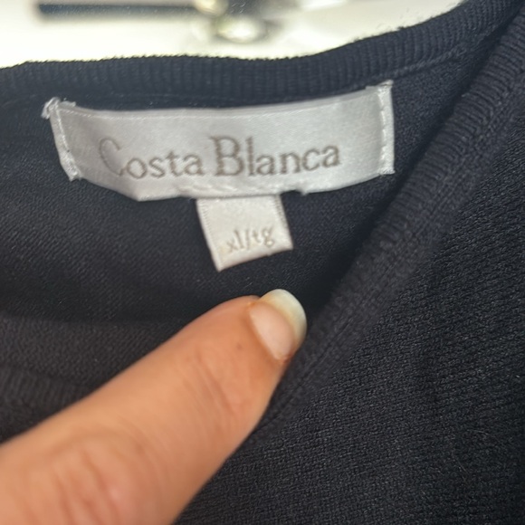 This can be worn as a top or dress depending how tall you are - Picture 4 of 6